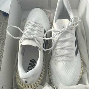 ADIDAS Size 11.5 4DFWD 2 WHITE/BLACK  BRAND NEW (GX9247)
